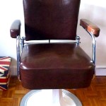 industrial-vintage-barber-chair-la-boutique-vintage