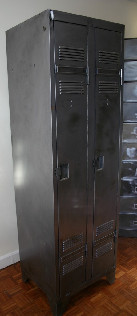 industrial-vintage-metal-locker-c1