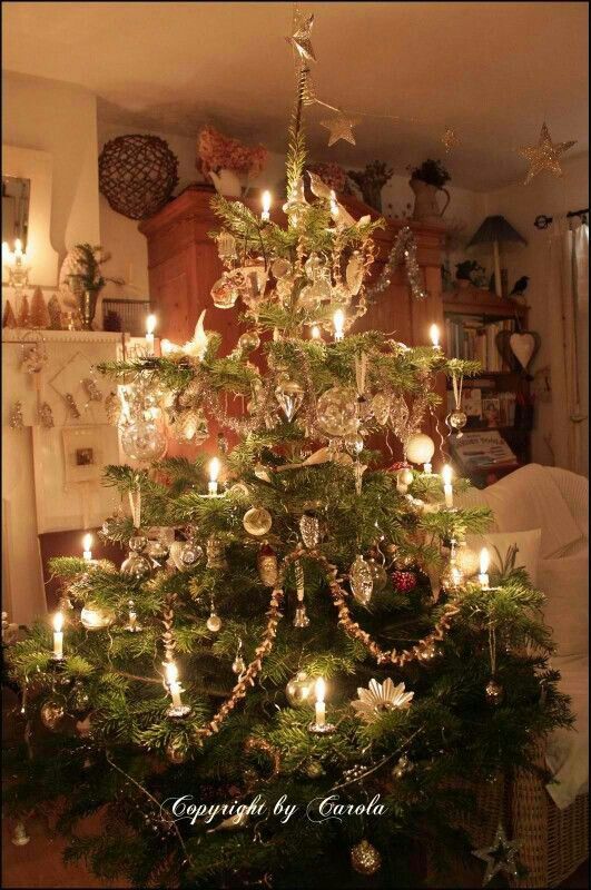 Vintage Xmas Tree 102