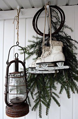 vintage-christmas-decoration-ice-skating